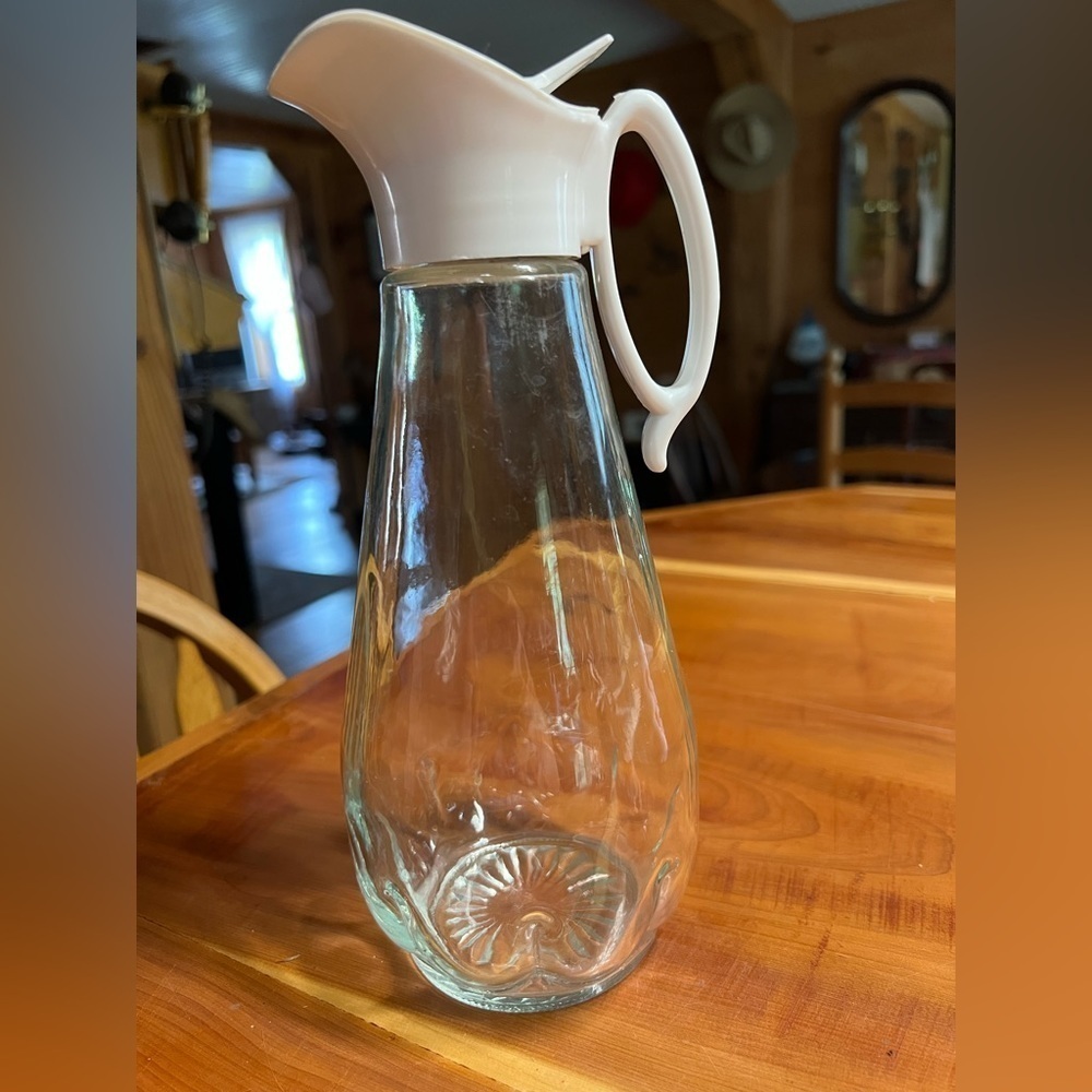 Vintage 60’s Log Cabin Syrup Pitcher Dispenser Bottle